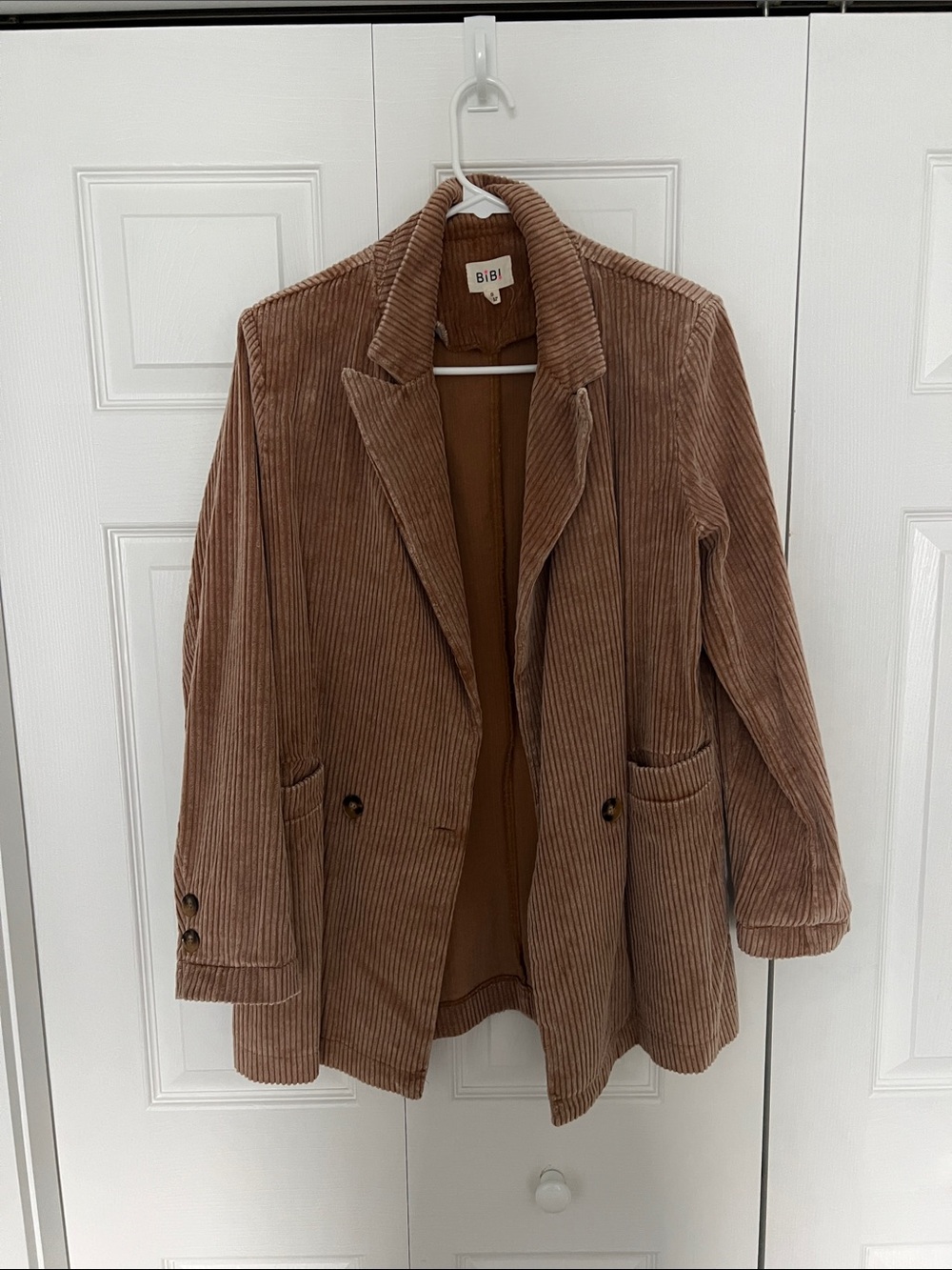 BiBi Oversize Corduroy Blazer in Warm Brown